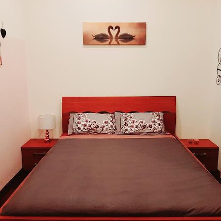 Sul Corso Bed & Breakfast อาเวซซาโน ภายนอก รูปภาพ